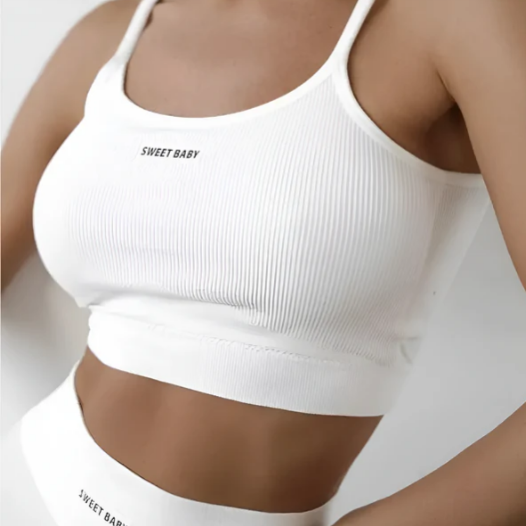 Conjunto Deportivo Mujer Gimnasio - Imagen 2